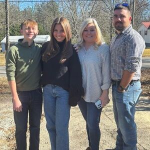 Meet your Posher, Tiffanie